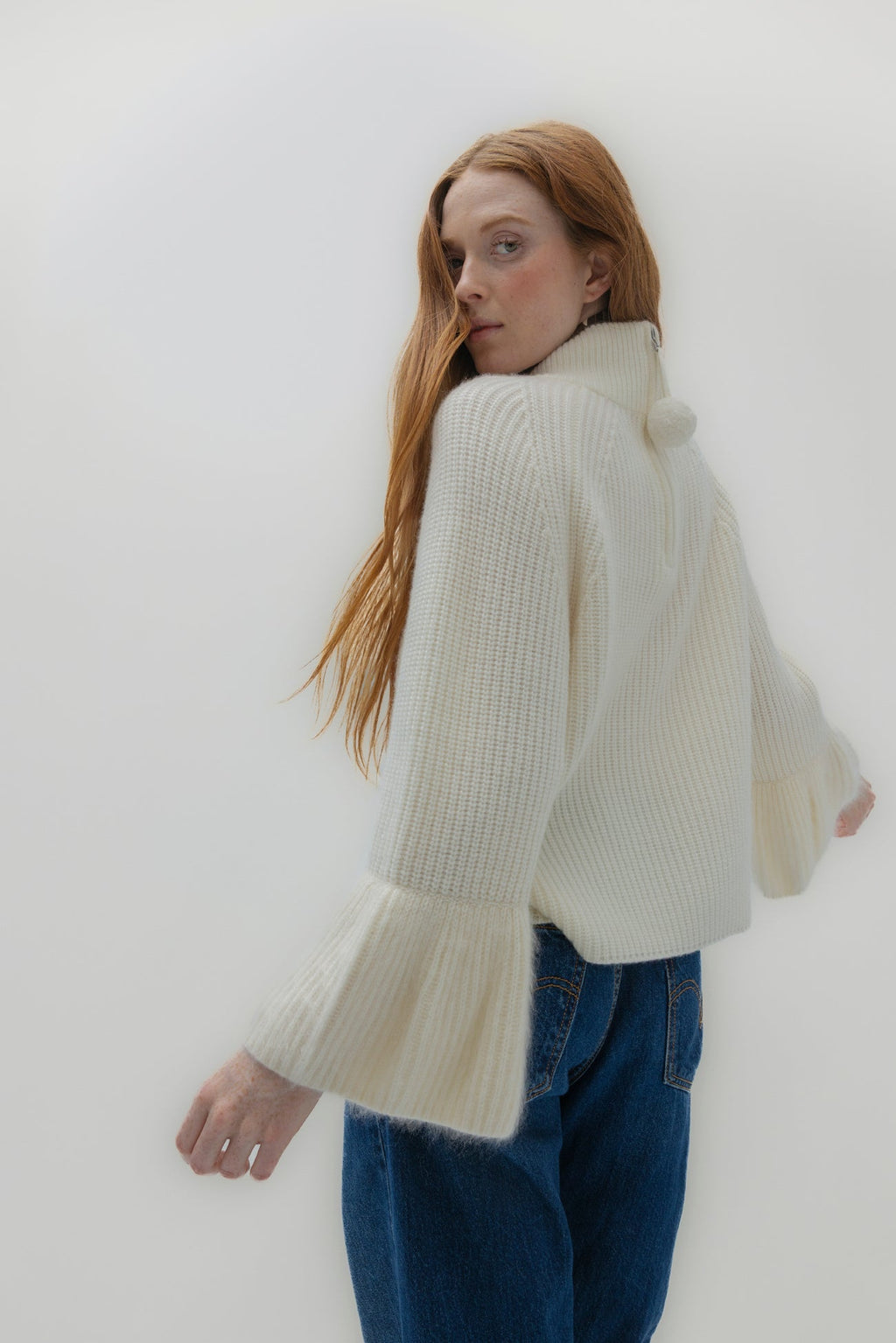 LUXE PUFF TURTLENECK