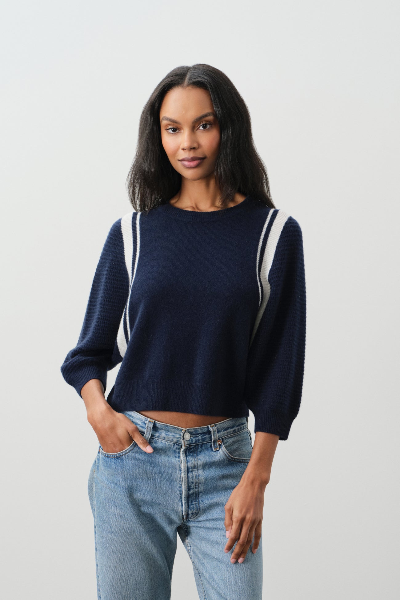 AMANDA CROPPED DOLMAN CREWNECK