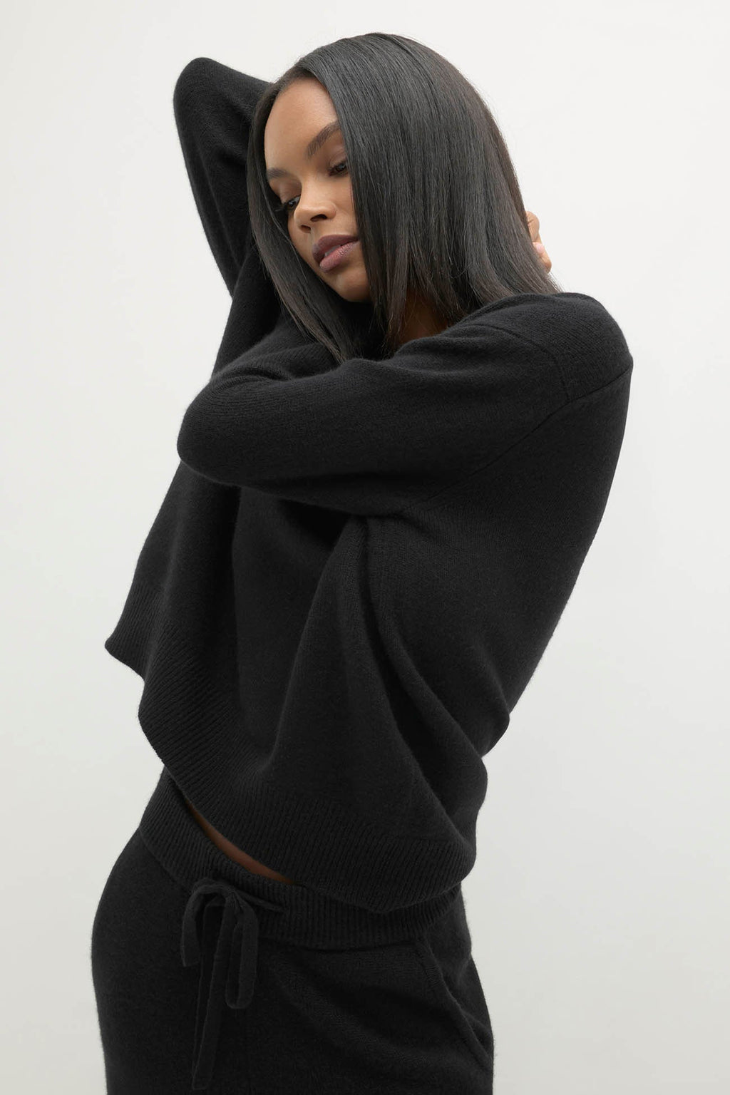 KAIA CREWNECK CASHMERE SWEATER