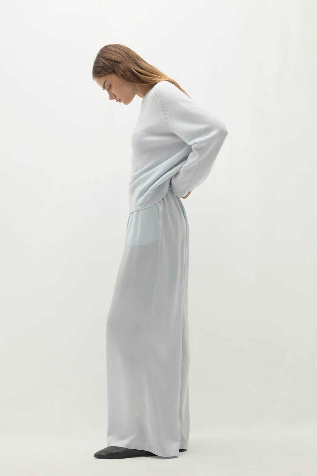 TAMMY CASHMERE CREWNECK SWEATER