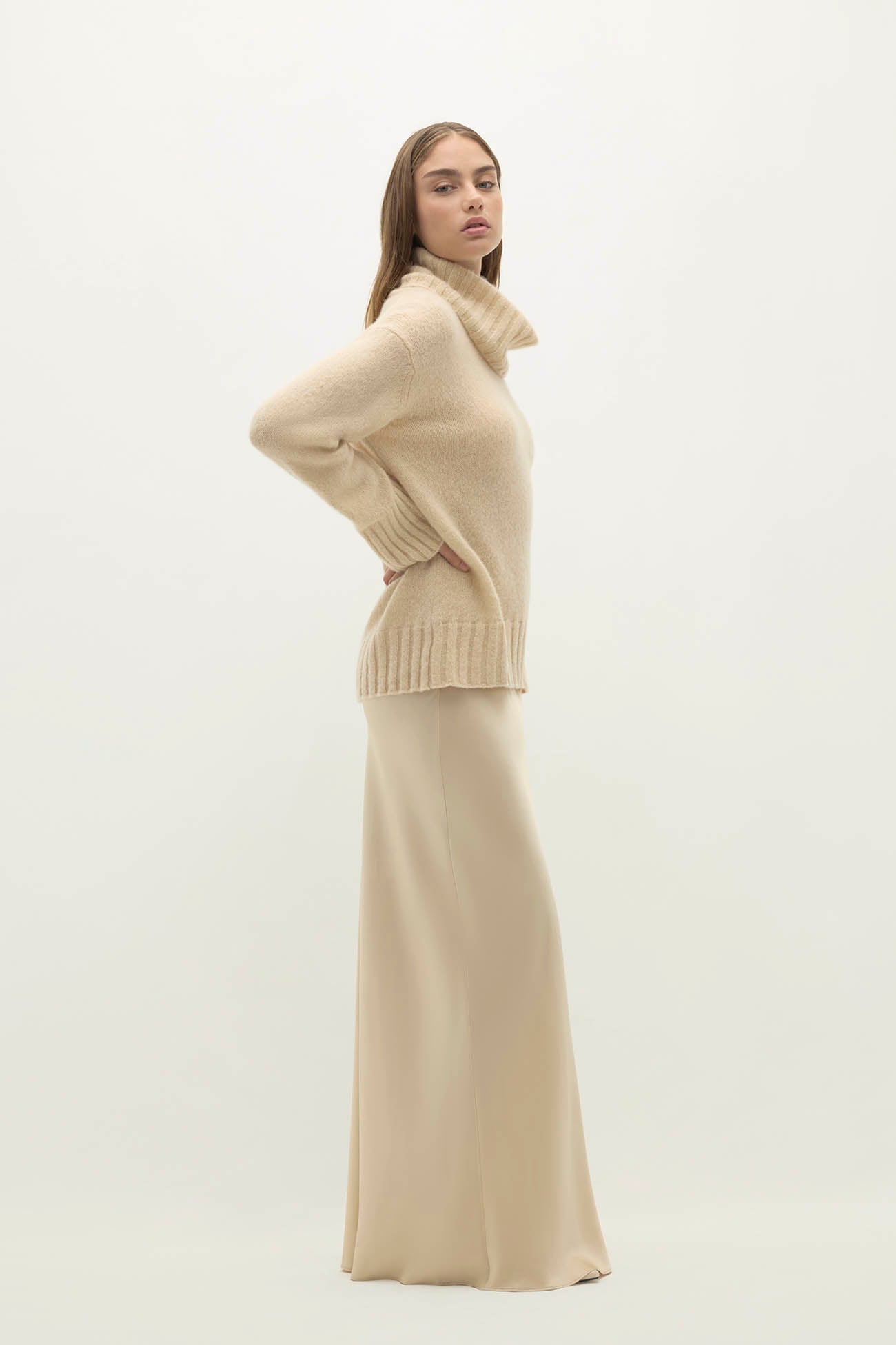 MARTINA CLOUD SPUN CASHMERE TURTLENECK